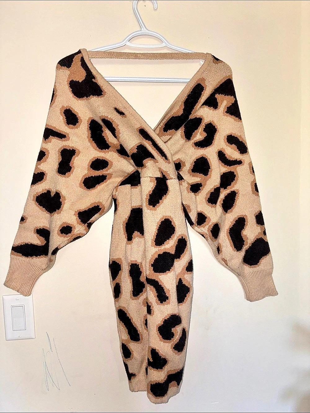 Saints + Secrets Leopard Print Sweater Size Small